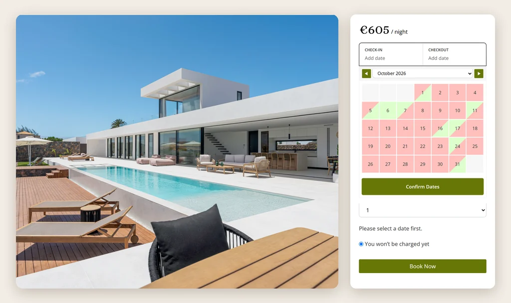 Villa White Lava de Aura Collection con piscina y el calendario de disponibilidad del sistema de reservas