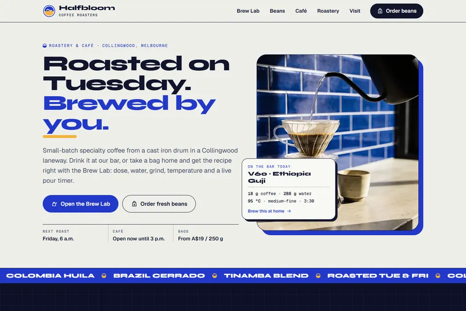 Captura real de Demo de tostador de café de RentingWebs, ejemplo de diseño y no un caso de cliente
